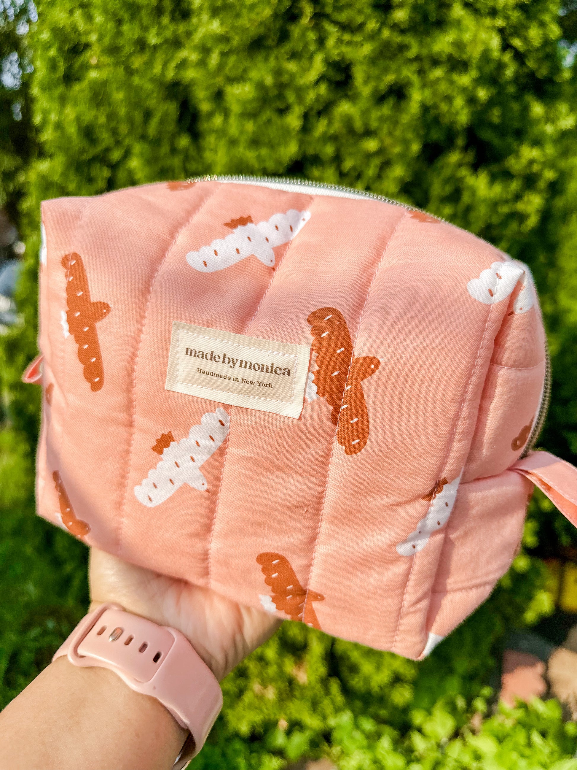 The Peachy Flight Makeup Bag (Limited-Edition)
