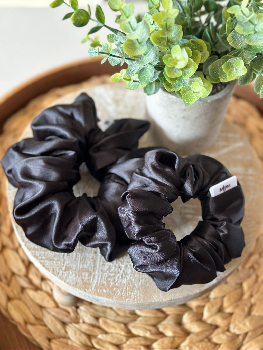 Satin WIDE-ELASTIC Scrunchie - Black