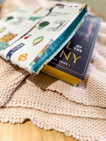 nyc themed book sleeve