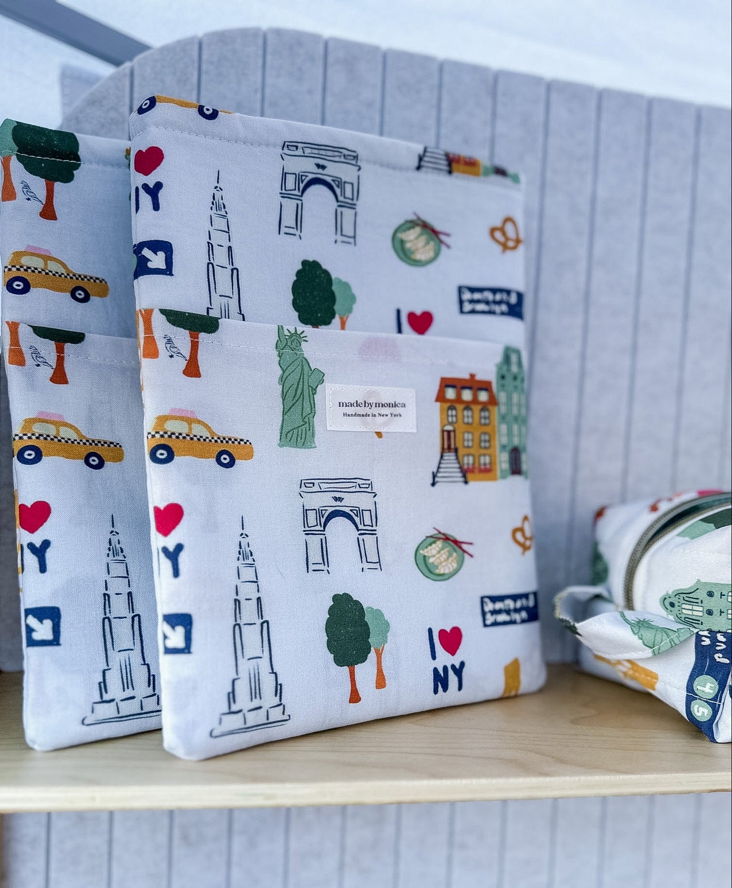 nyc themed book sleeve