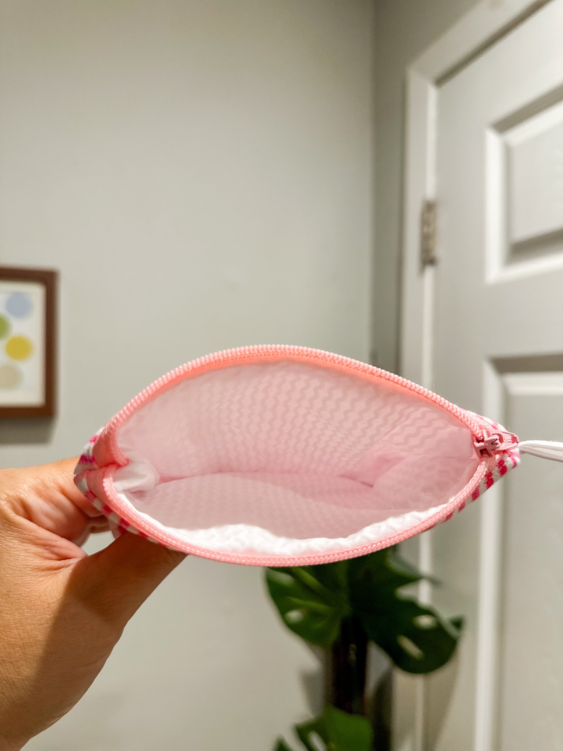 The Lipstick Lines Wallet (Limited-Edition)