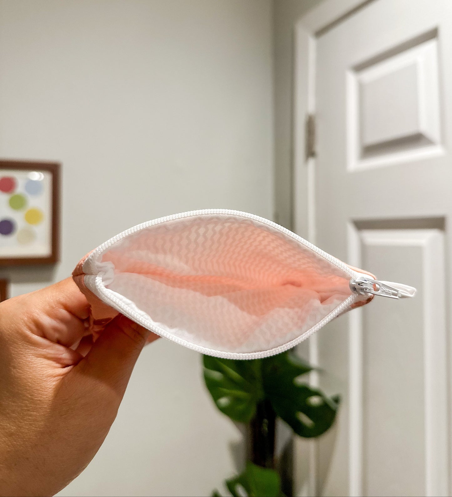 The Peachy Flight Keychain Wallet (Limited-Edition)
