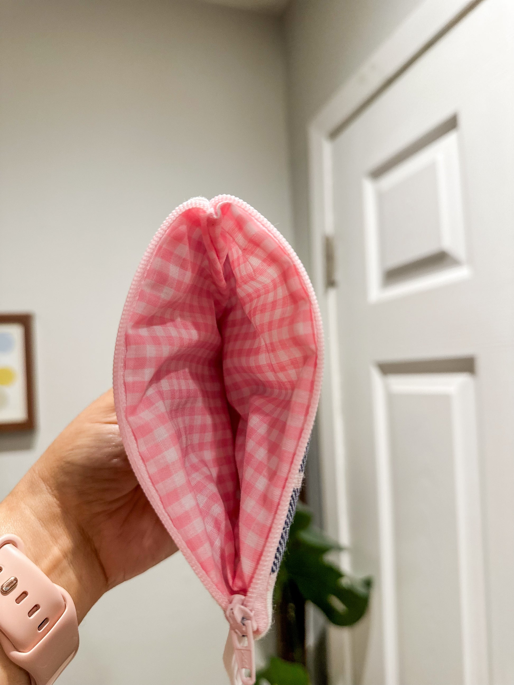 The Sugarberry Plaid Keychain Wallet (Limited-Edition)