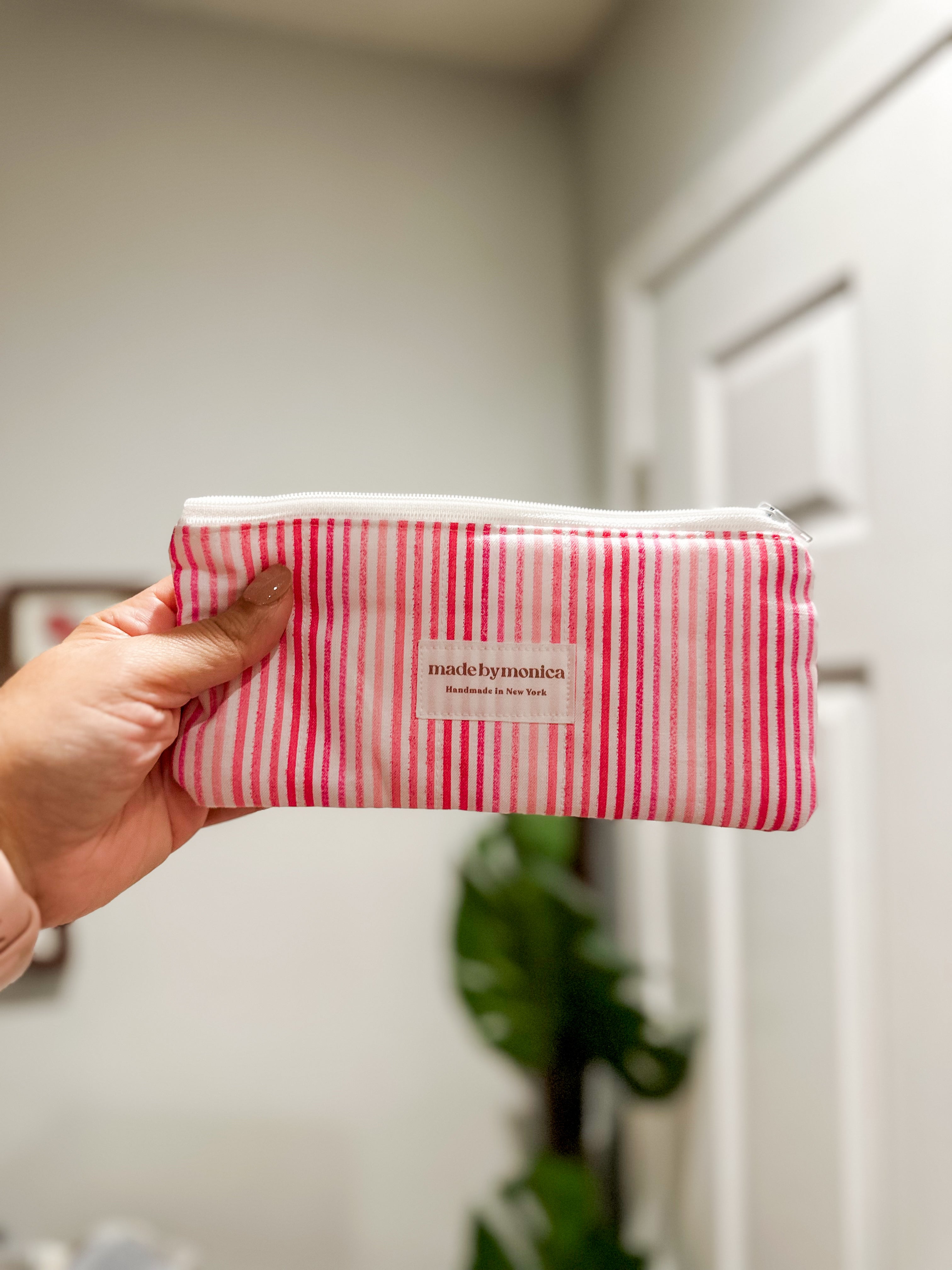 The Lipstick Lines Pencil/Glasses Case (Limited-Edition)