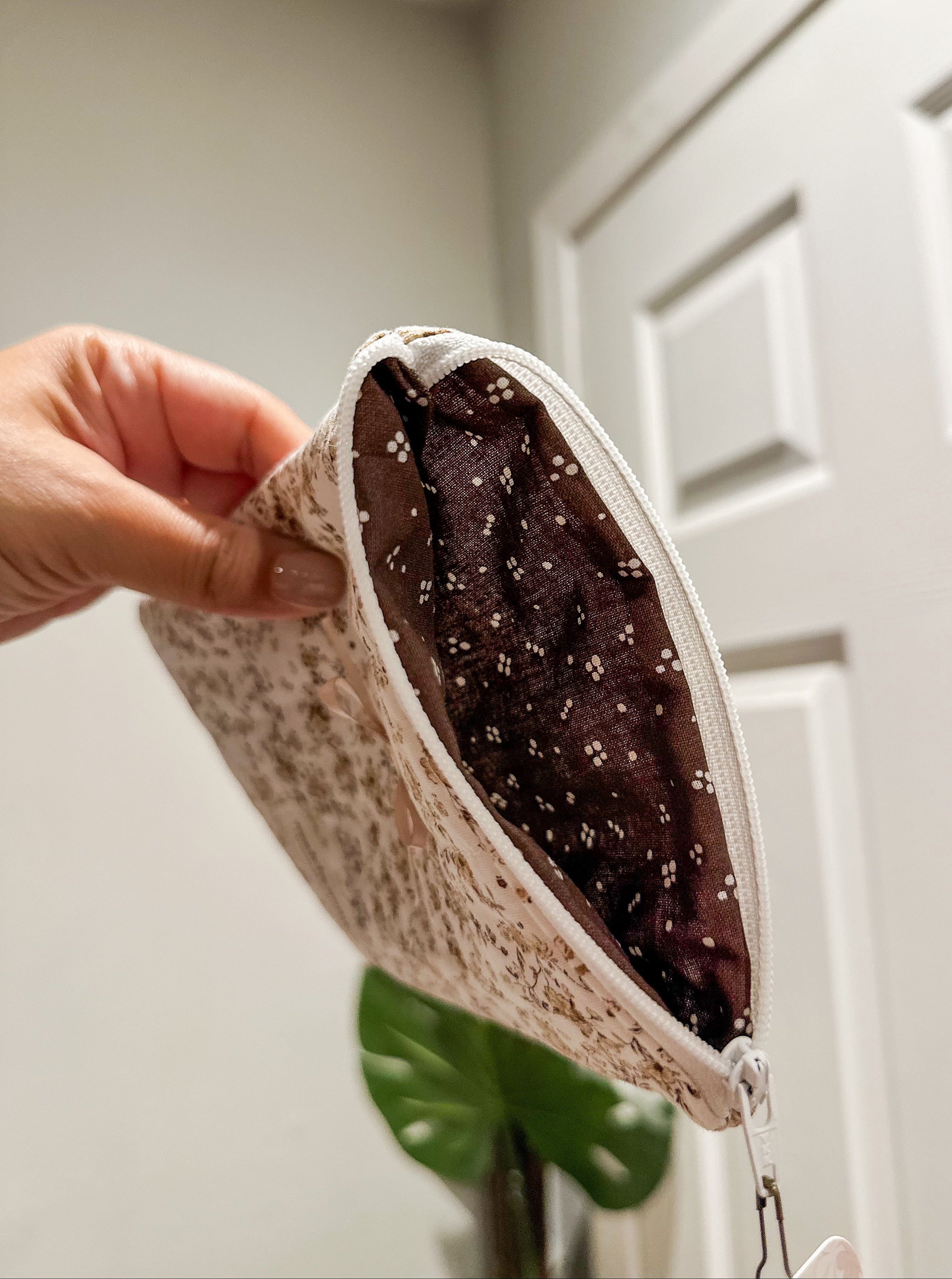 The Rustic Romance Kindle Sleeve Mini