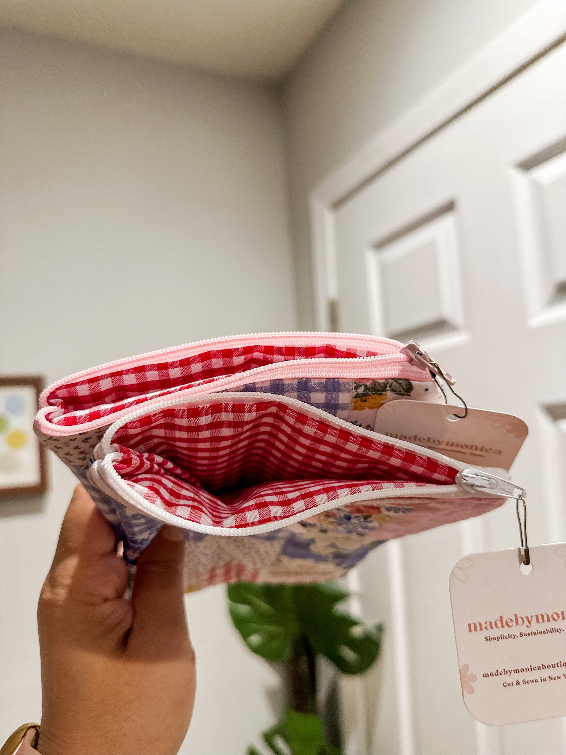 The Petal & Plaid Kindle Sleeve Mini