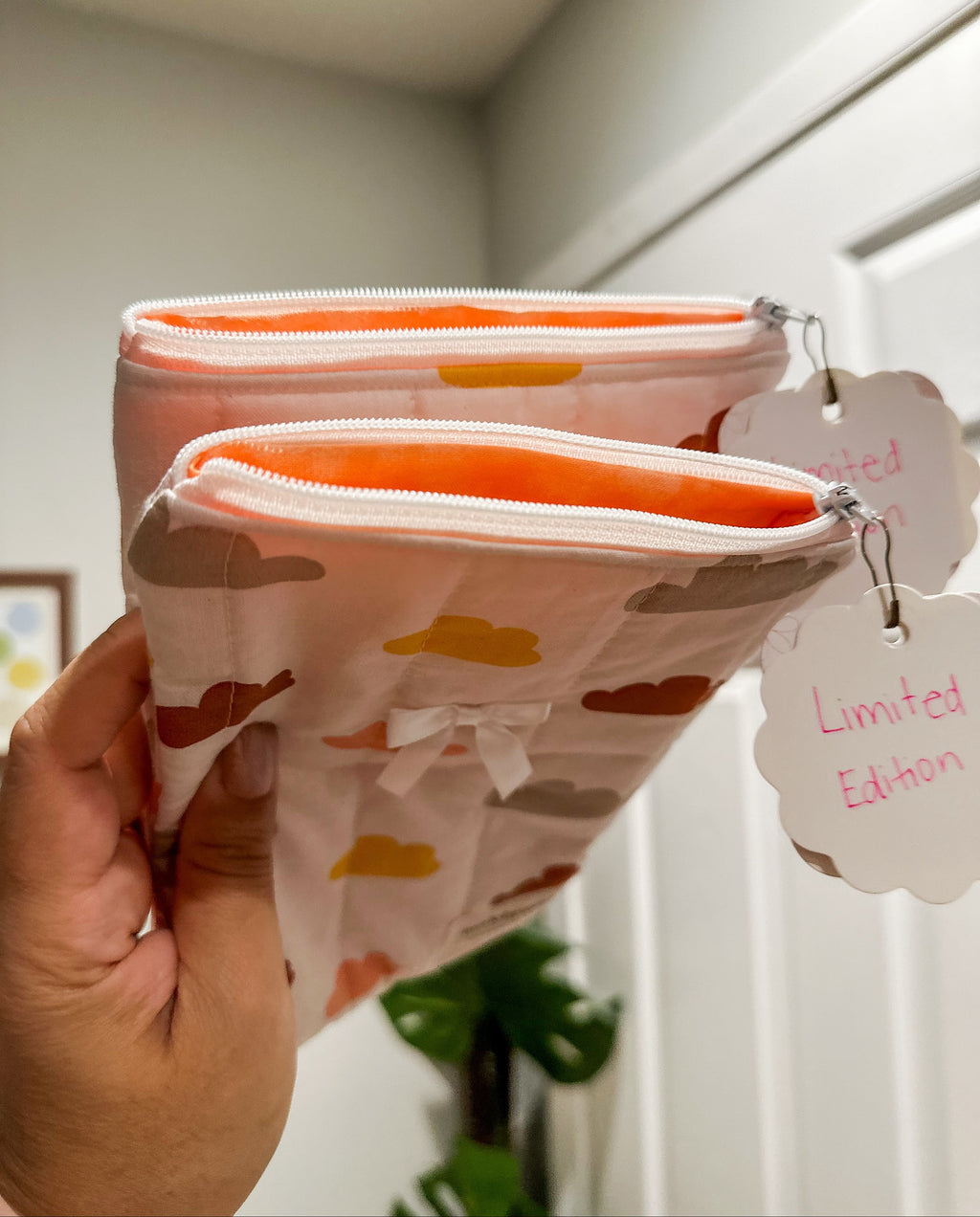 The Cotton Candy Skies Kindle Sleeve Mini (Limited-Edition)