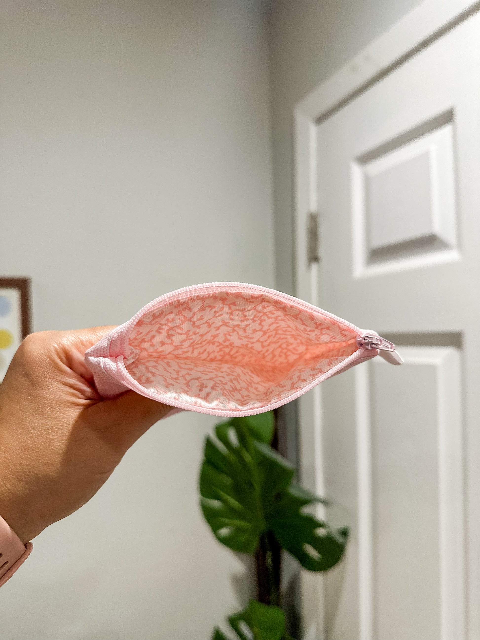 The Dainty Dots Keychain Wallet