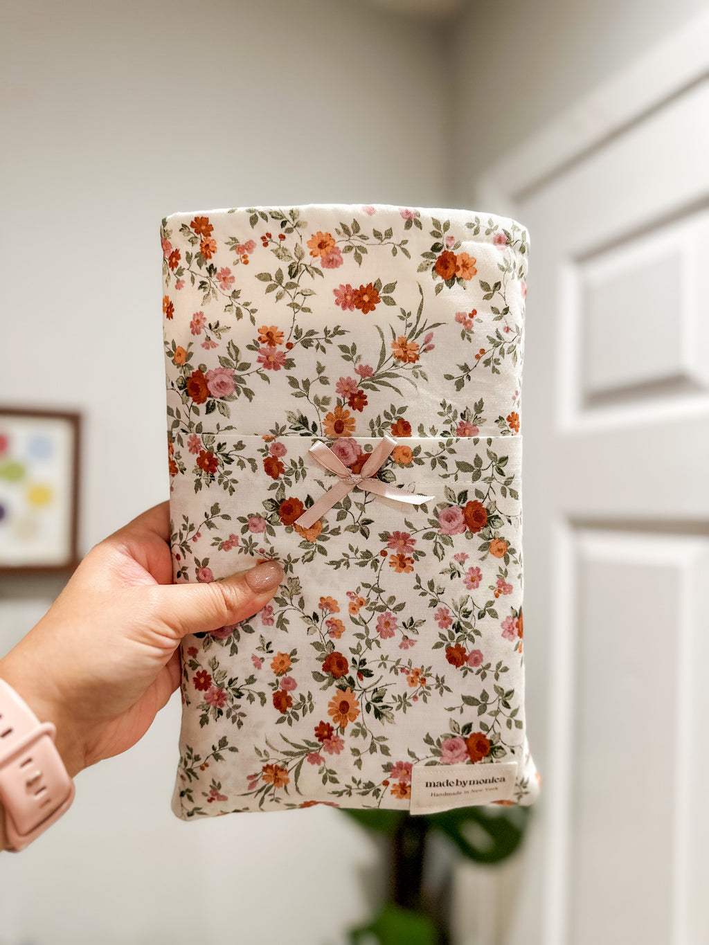 The Cream & Crimson Small/Medium Book Sleeve