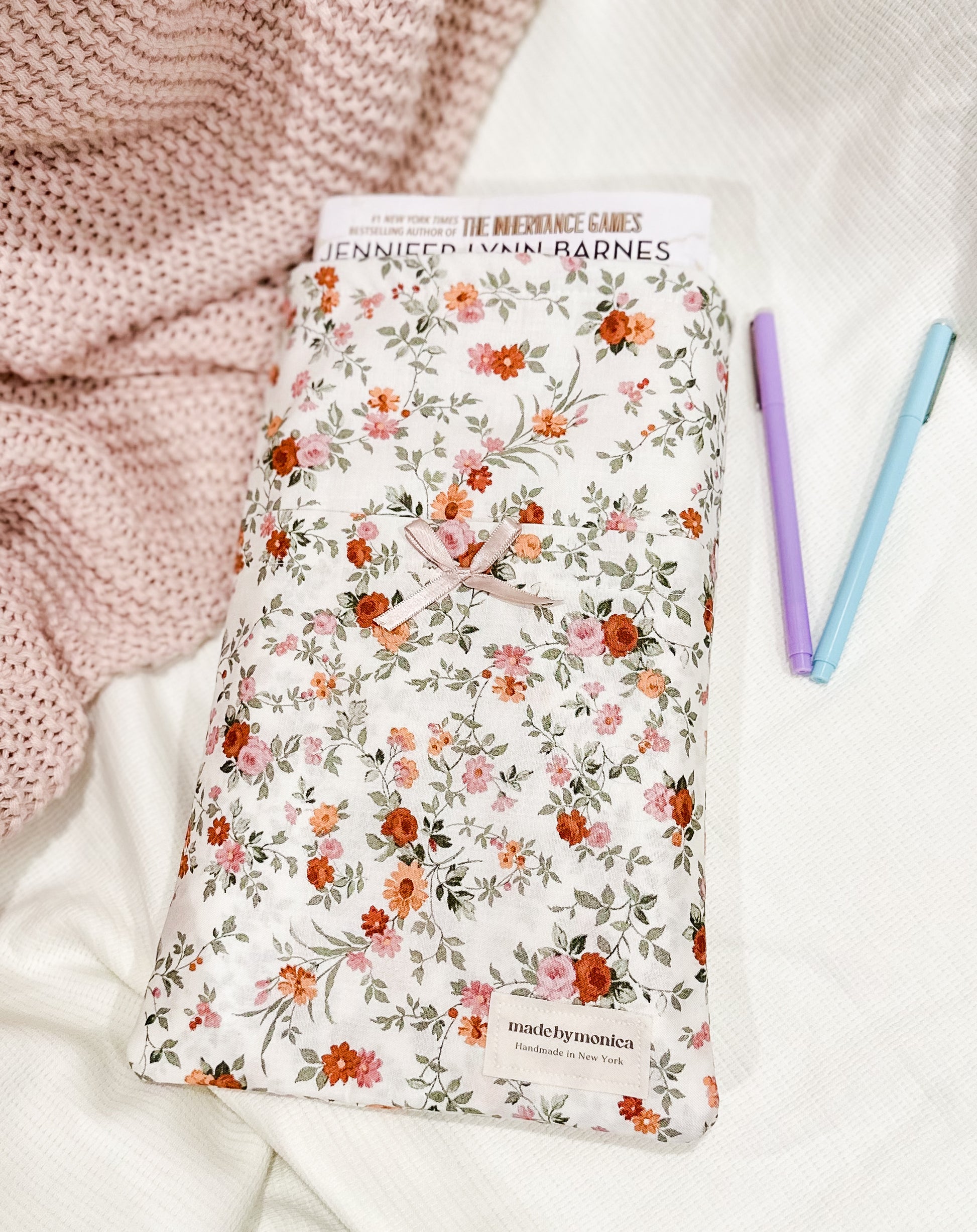 The Cream & Crimson Small/Medium Book Sleeve