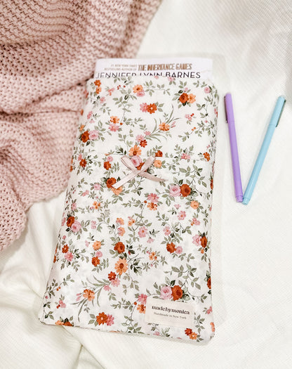 The Cream & Crimson Small/Medium Book Sleeve