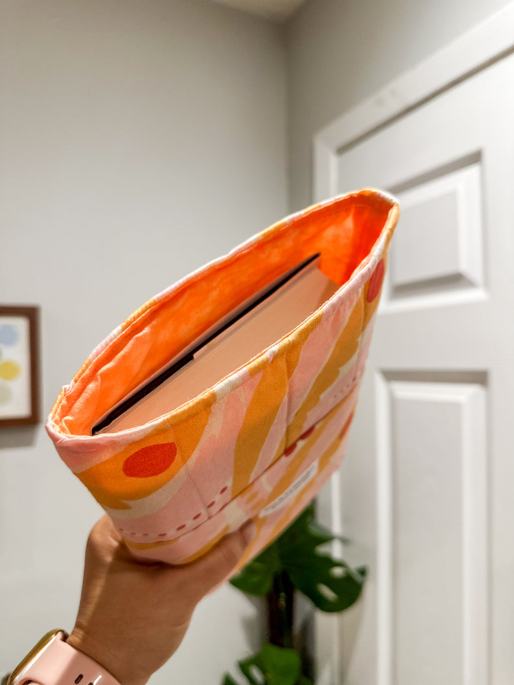 The Creamsicle Pop Small/Medium Book Sleeve