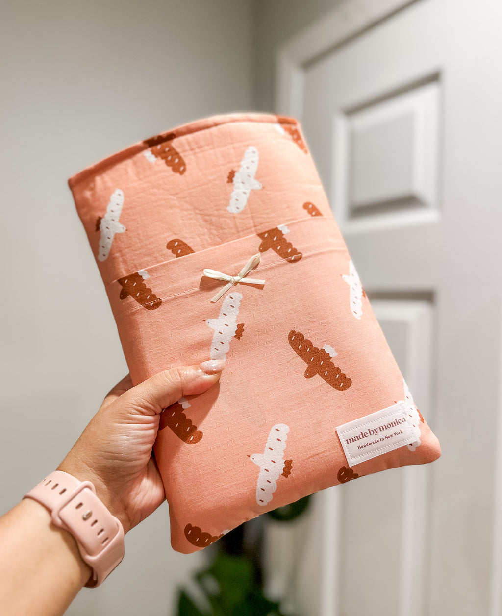 The Peachy Flight Small/Medium Book Sleeve (Limited-Edition)