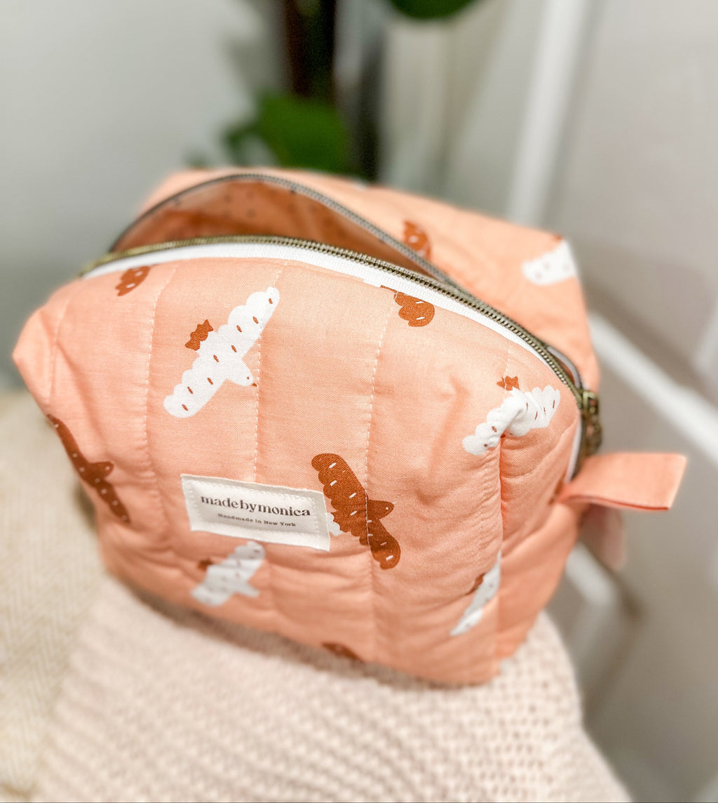 The Peachy Flight Makeup Bag (Limited-Edition)