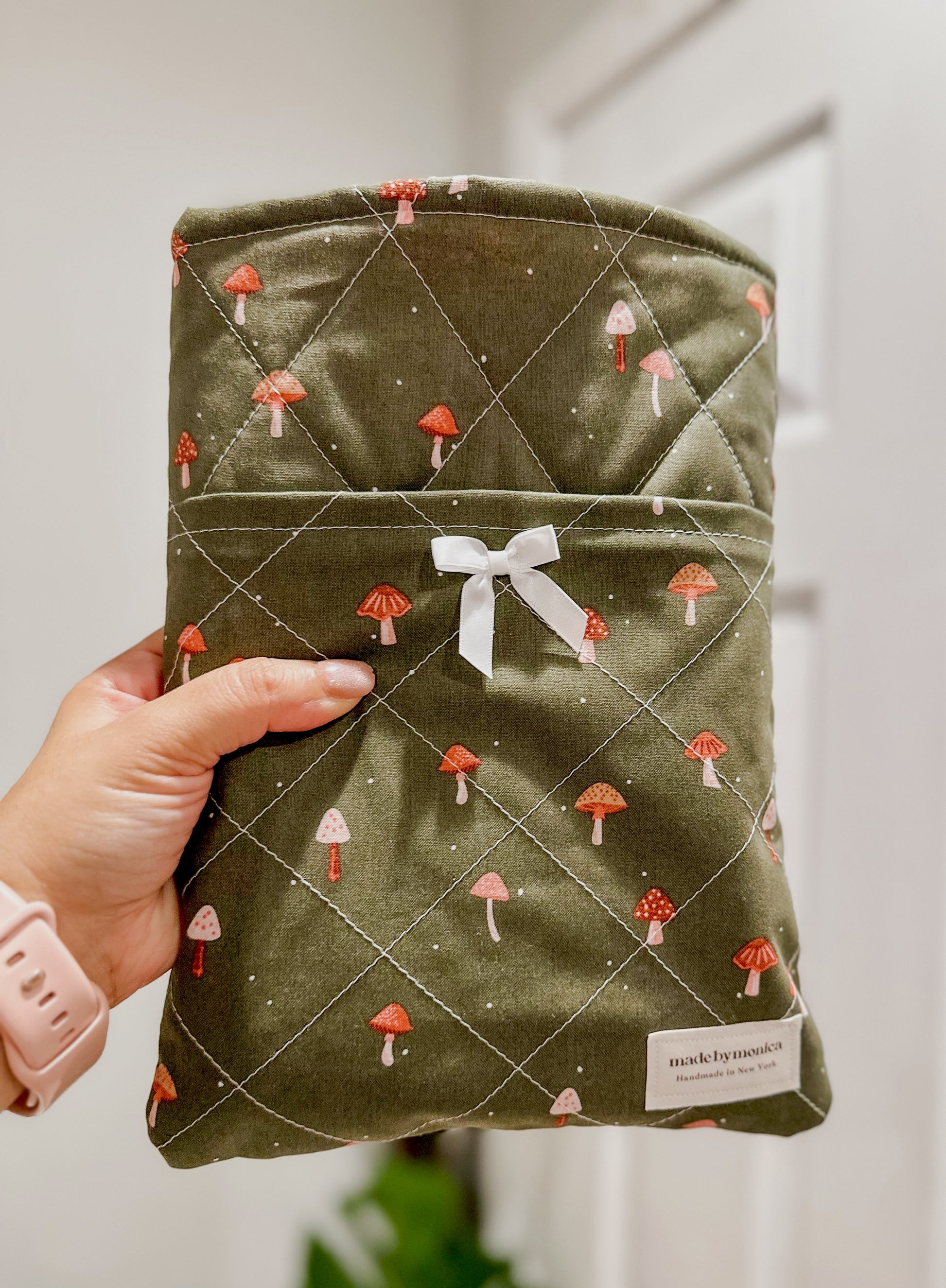 The Clover & Cap Large Quilted Book Sleeve
