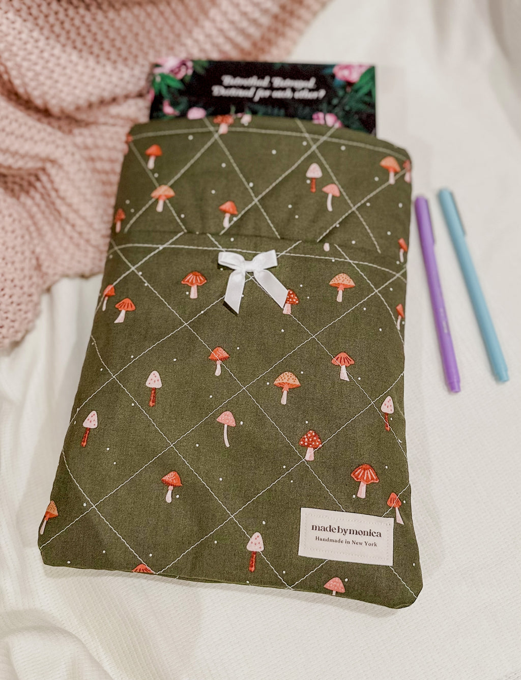 The Clover & Cap Large Quilted Book Sleeve