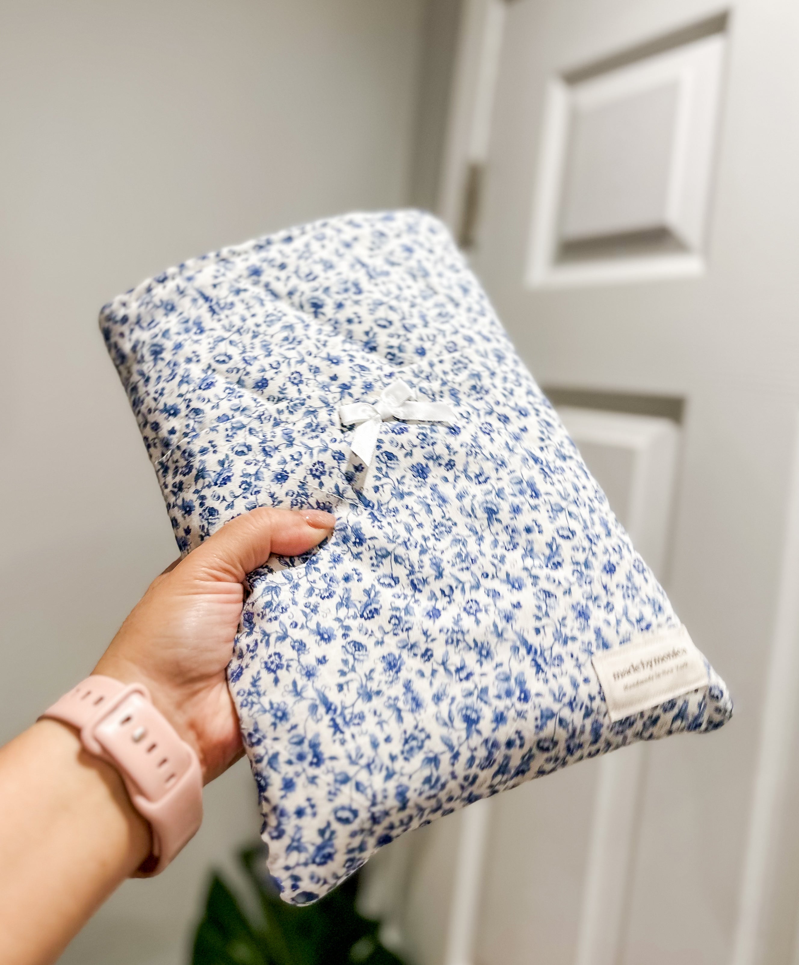 The Porcelain Petals Large Quilted Book Sleeve
