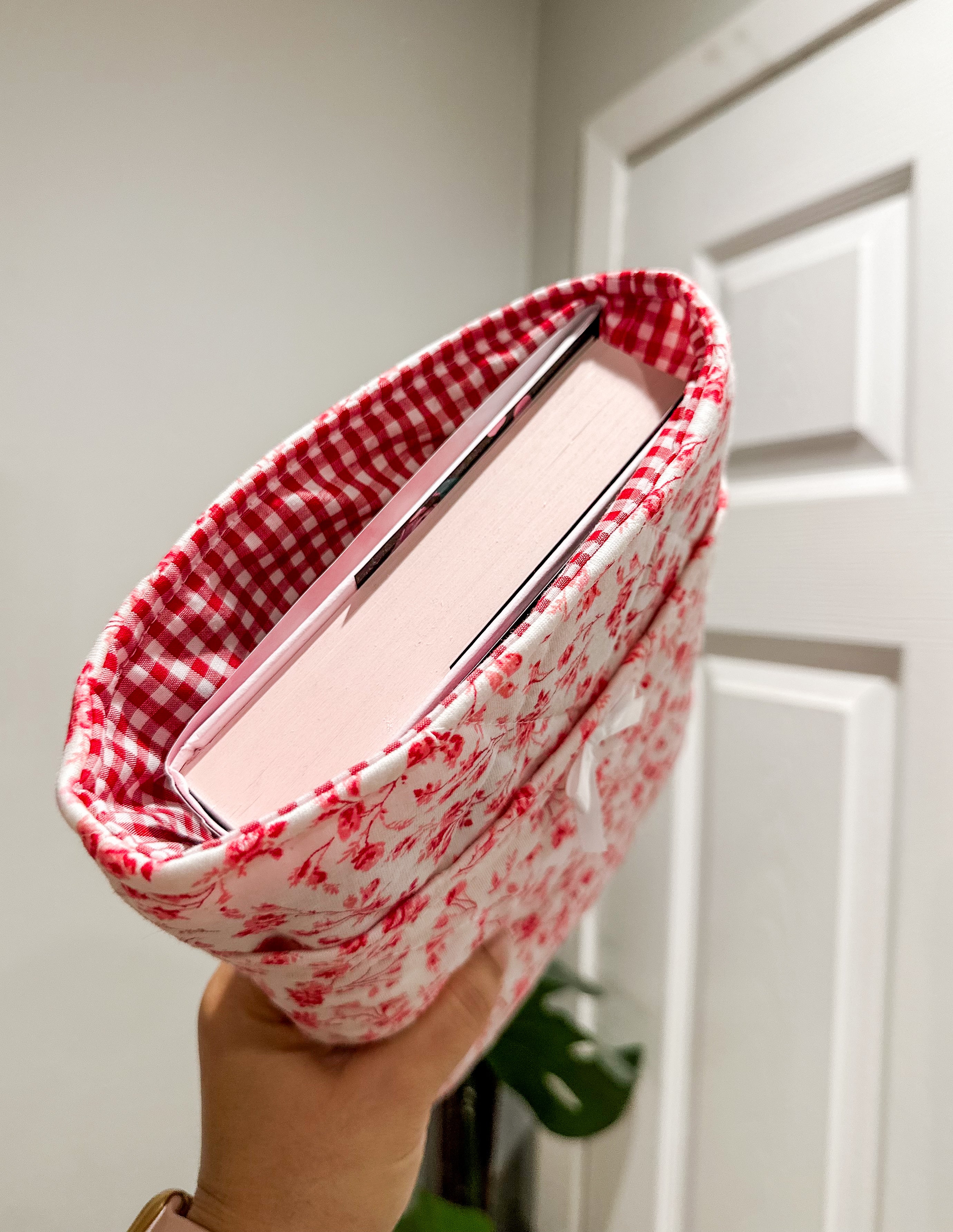 The Scarlet Flora Large Quilted Book Sleeve (Limited-Edition)