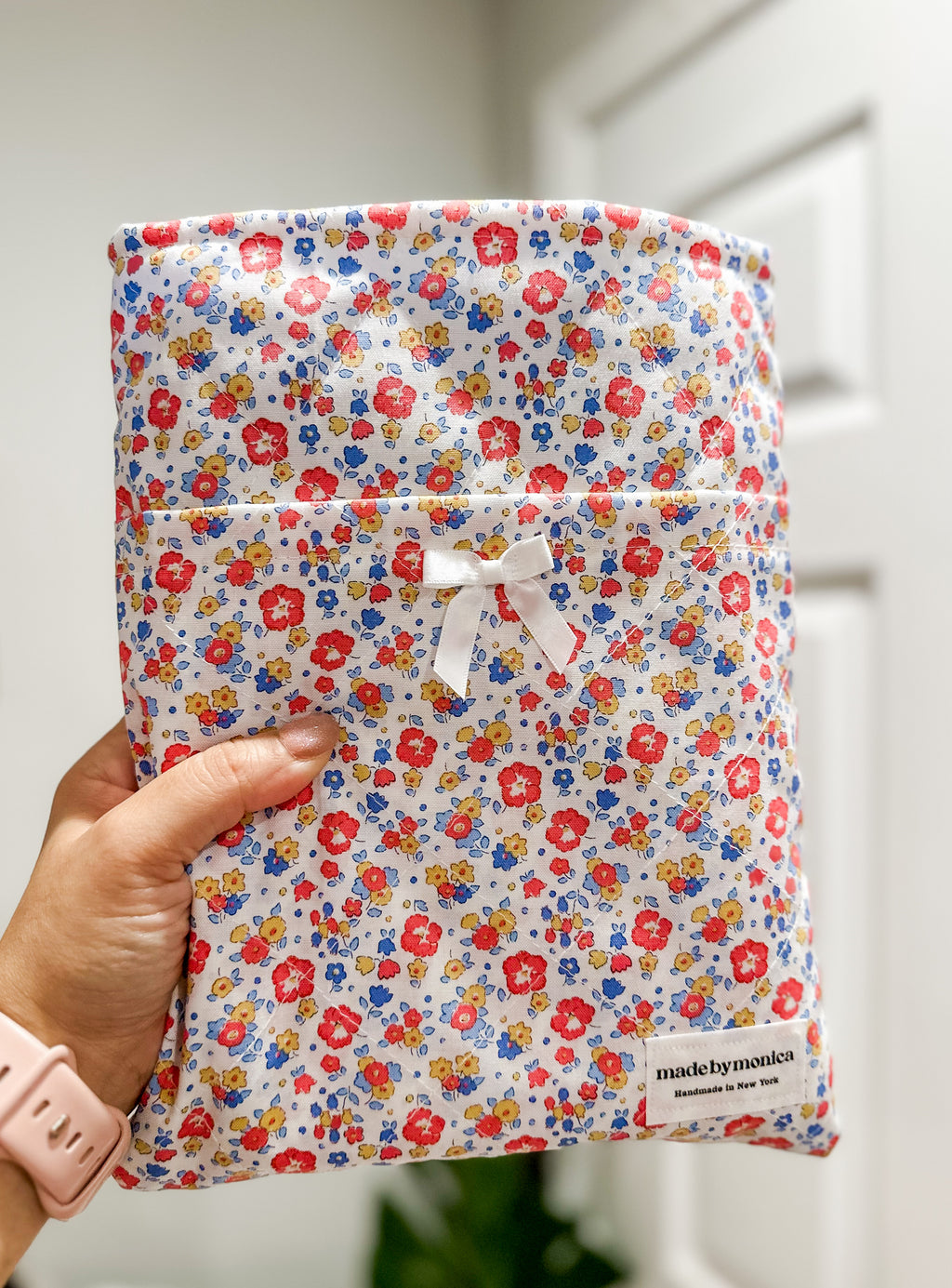 The Bloom Burst Large Quilted Book Sleeve
