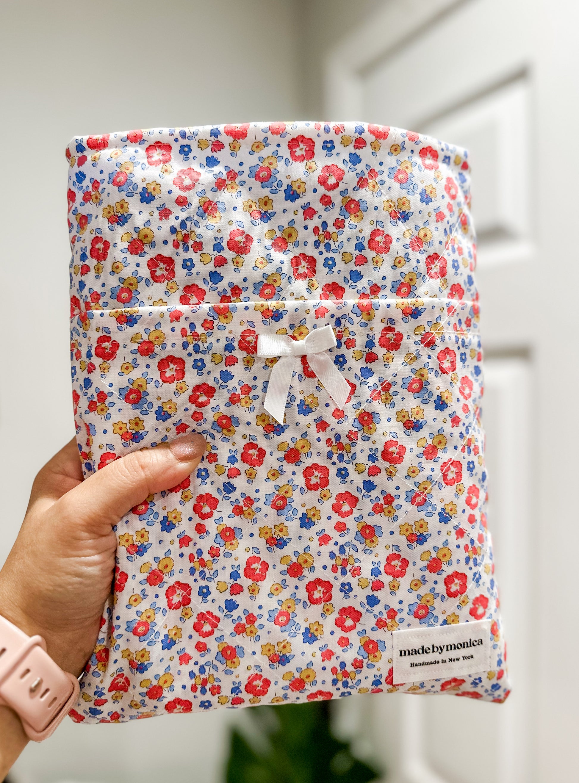 The Bloom Burst Large Quilted Book Sleeve