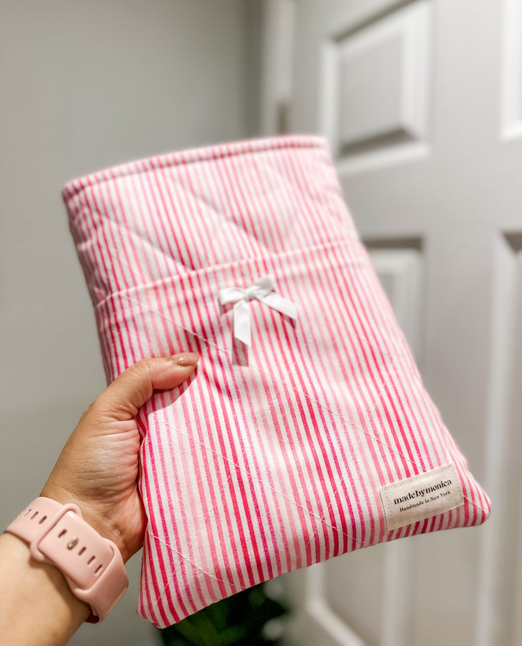 The Lipstick Lines Large Quilted Book Sleeve (Limited-Edition)