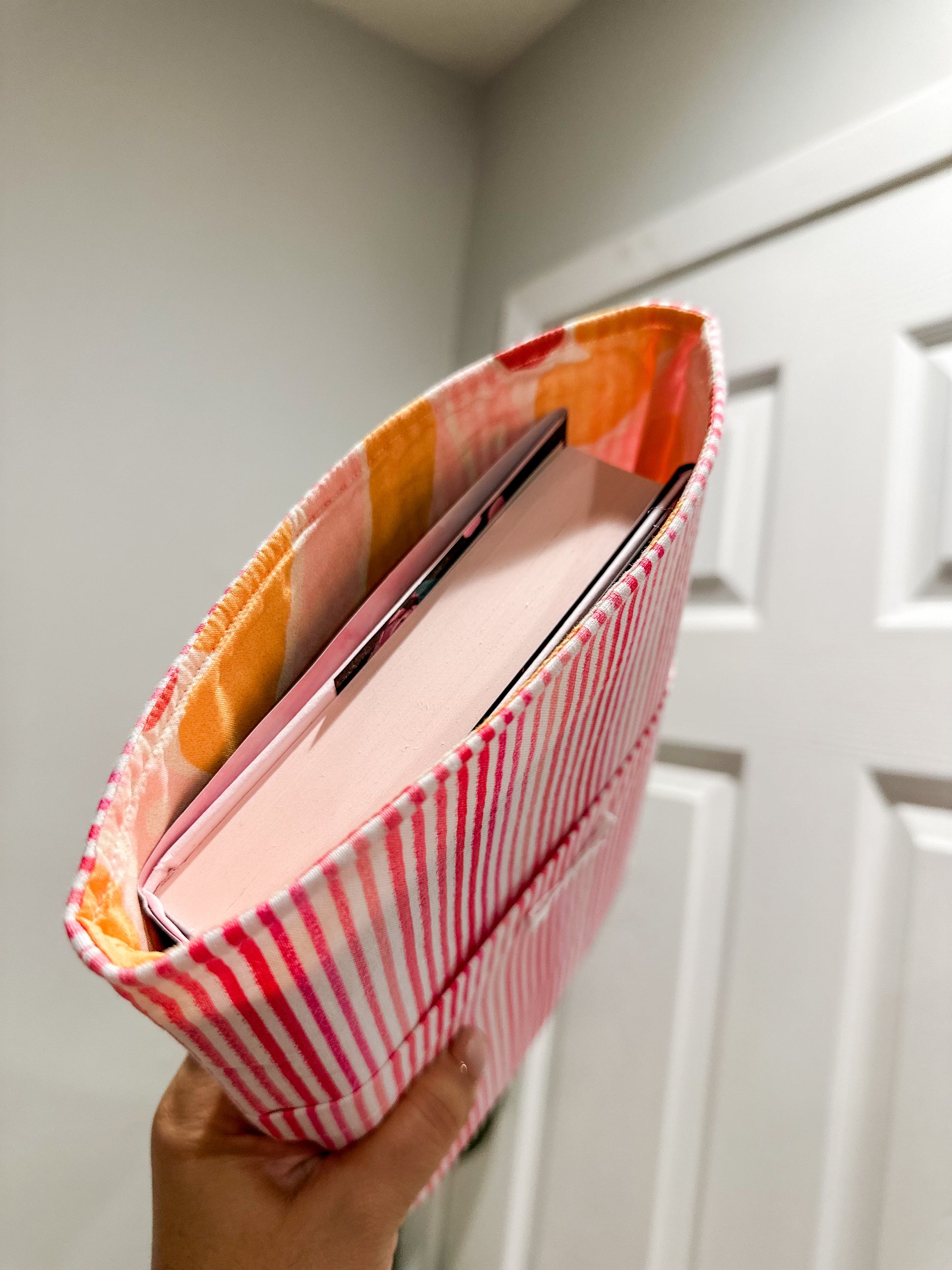 The Lipstick Lines Large Book Sleeve (Limited-Edition)