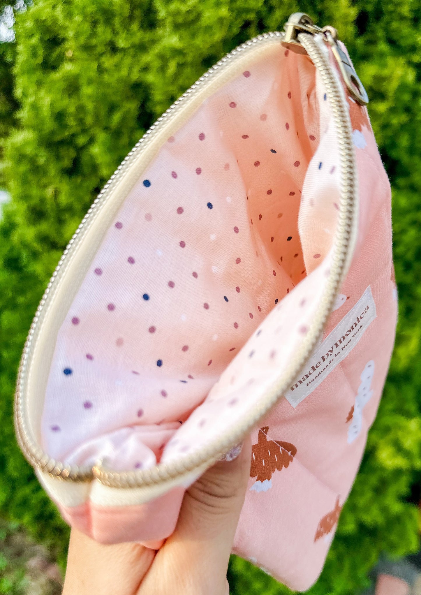 The Peachy Flight Kindle Sleeve (Limited-Edition)
