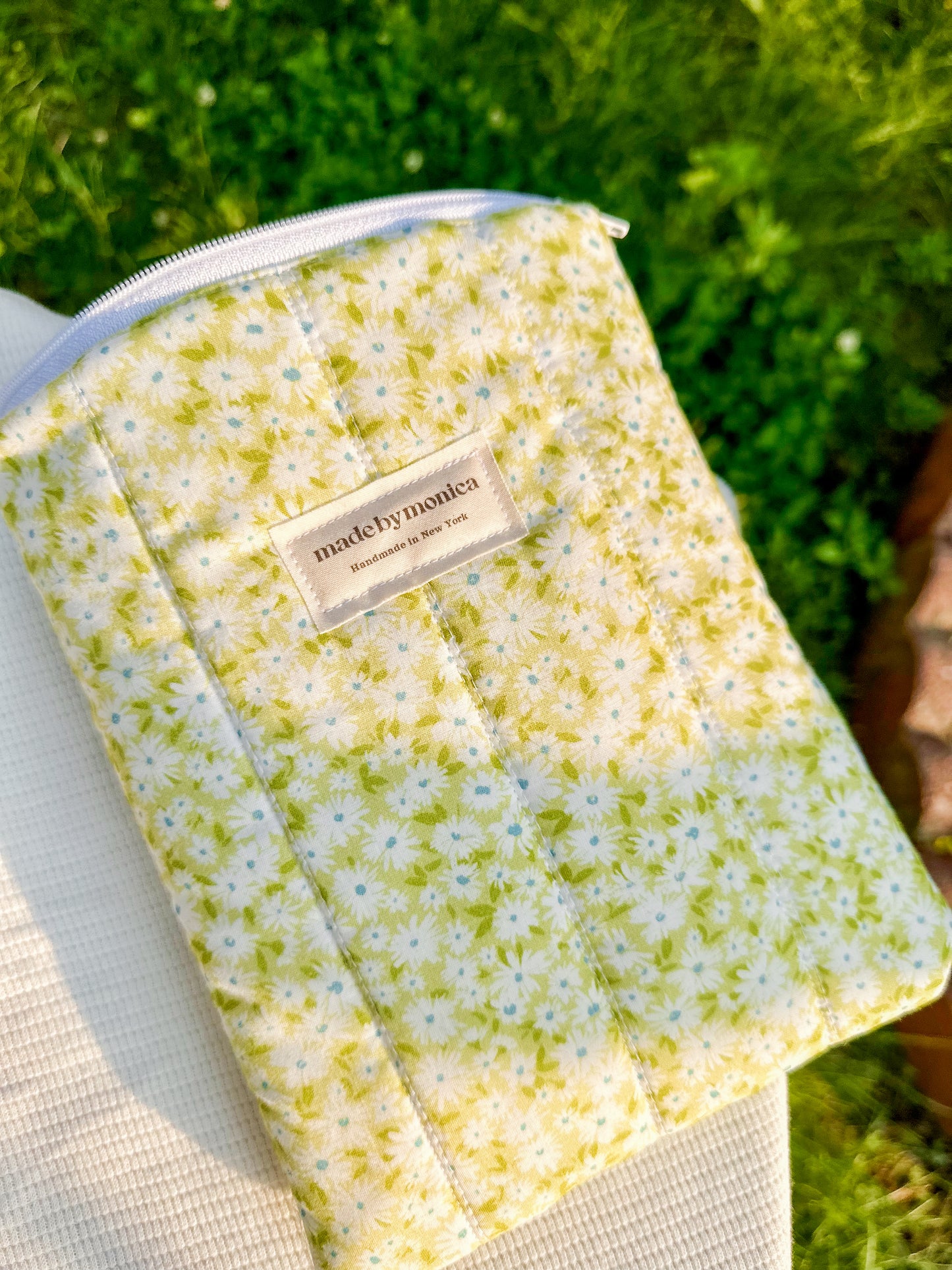 The Minty Meadow Kindle Sleeve