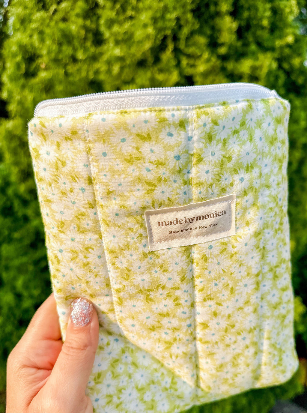The Minty Meadow Kindle Sleeve