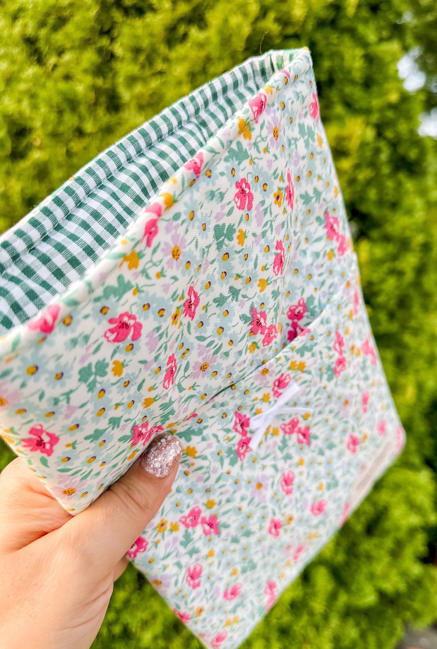 The Pastel Petals Small/Medium Book Sleeve 