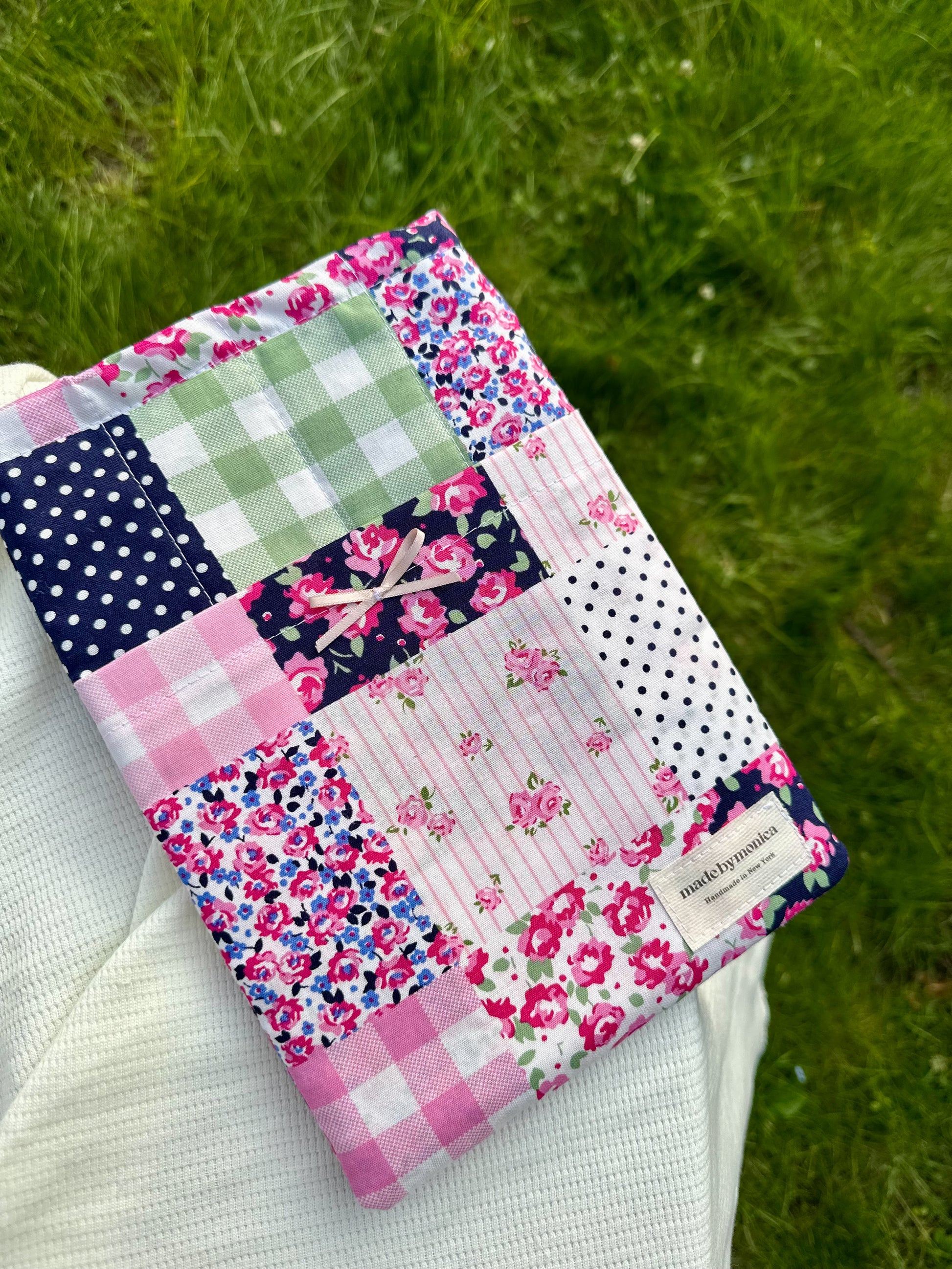 The Patch Me Pretty Large Book Sleeve