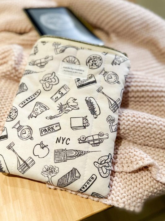 The New Yorker kindle sleeve