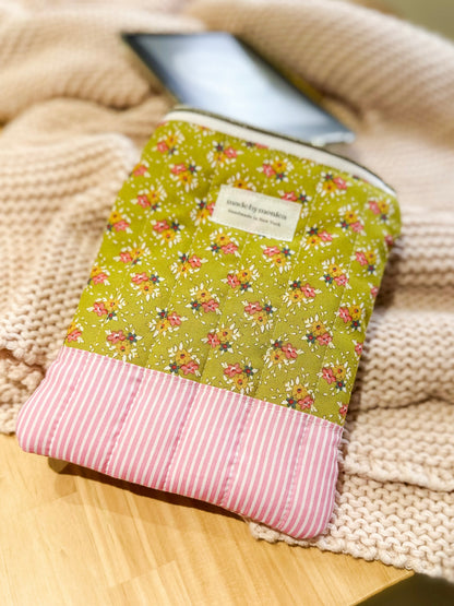 greenhouse-bloom-kindle-sleeve